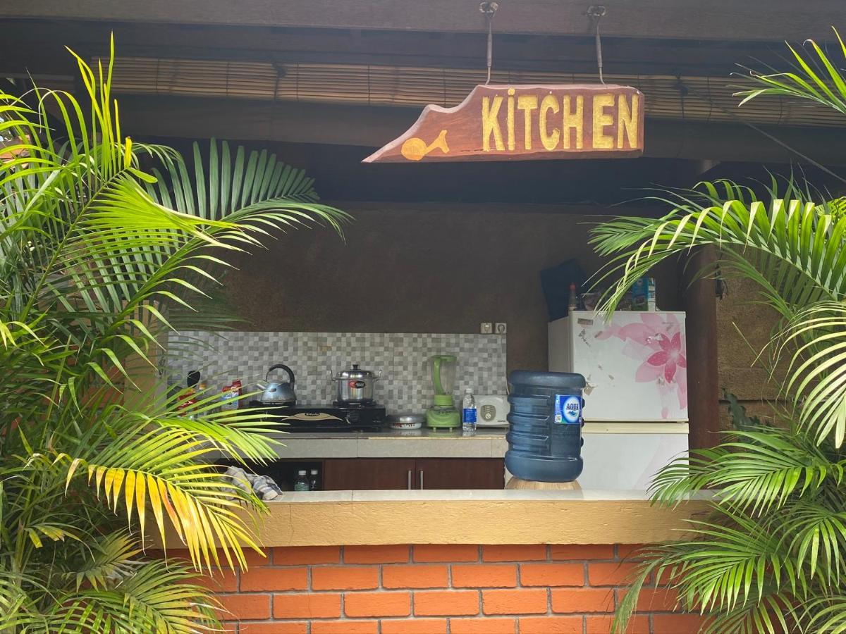 Krisna Homestay Canggu Exterior foto